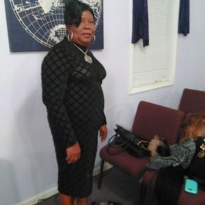 Meet your Posher, Cynthia